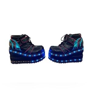 Dolls kill x Hatsune Miku Starlight Powered Light Up Platform Shoes Sz 8 READ